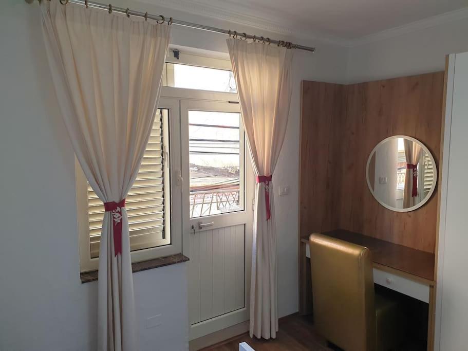 Villa Shkodra 27 Center House Esterno foto